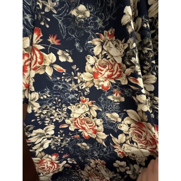 Pinkblush Floral Kimono Sleeve Top - Navy and Cream - Picture 7 of 7